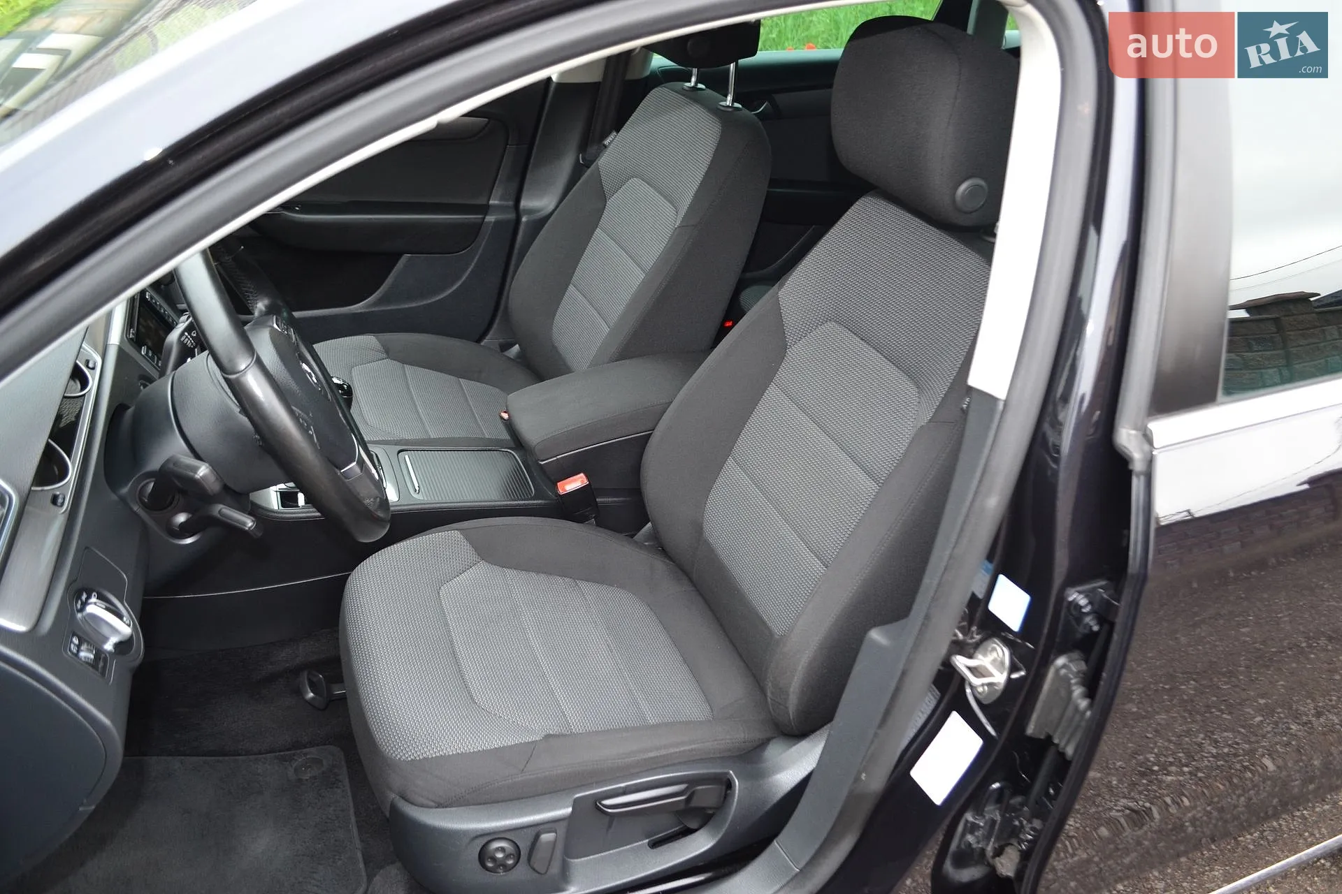 2013 Volkswagen Passat - мініатюра 32