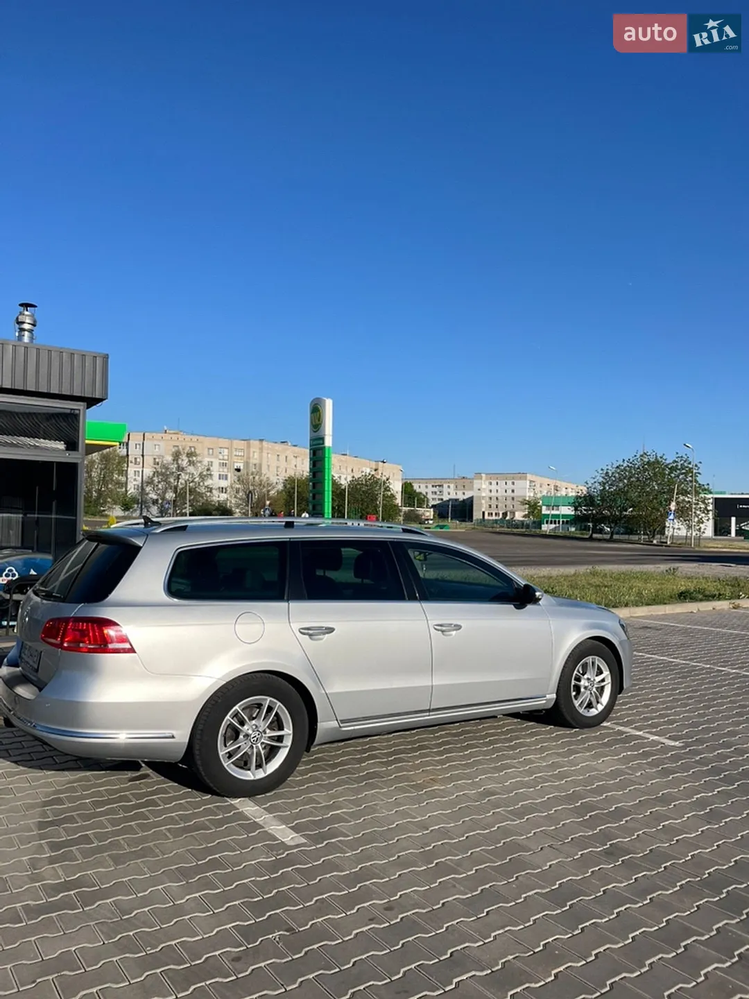 2012 Volkswagen Passat - мініатюра 2