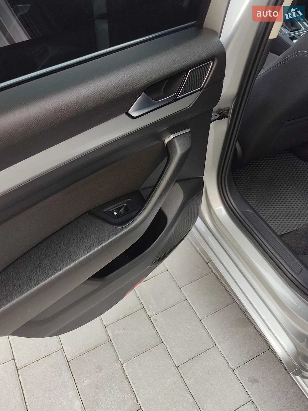 2016 Volkswagen Passat - мініатюра 16