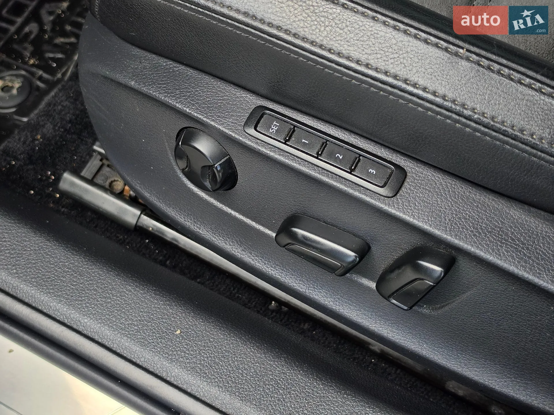 2013 Volkswagen Passat - мініатюра 37