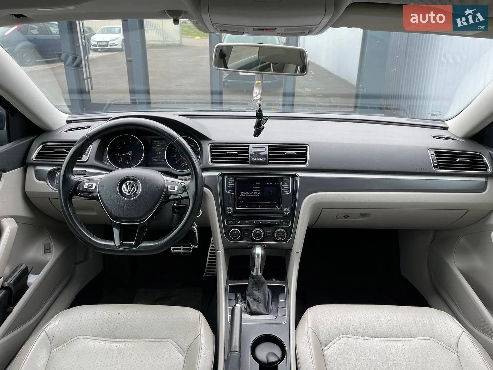 2017 Volkswagen Passat - мініатюра 12