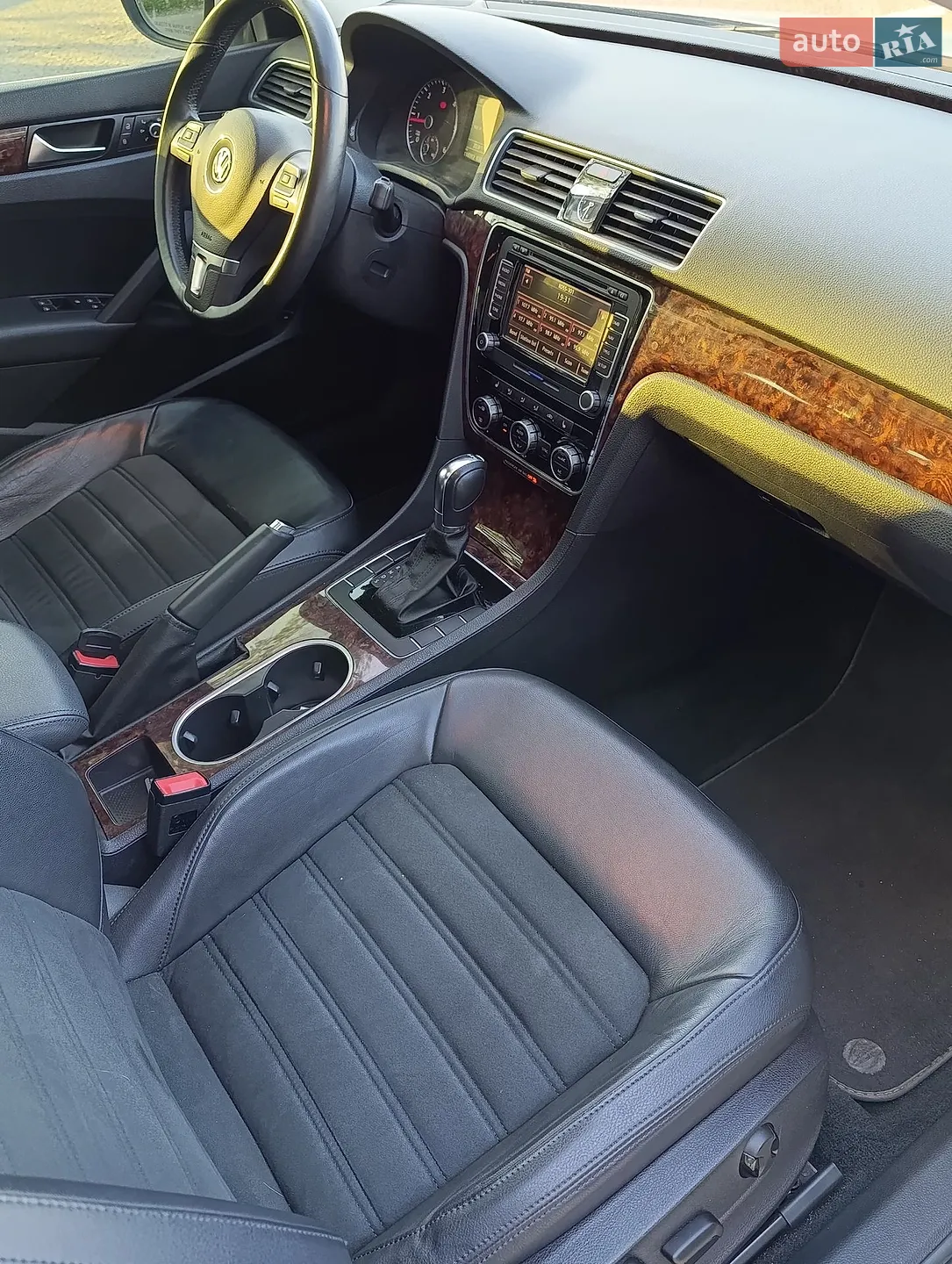 2013 Volkswagen Passat - мініатюра 25