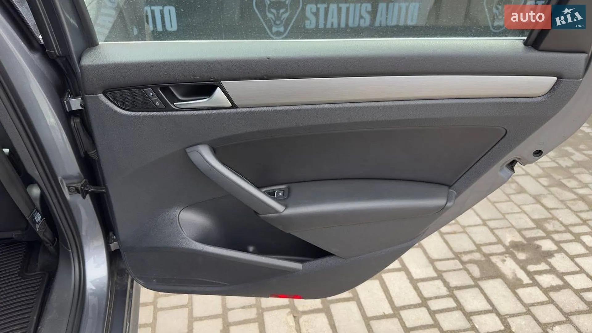 2014 Volkswagen Passat - мініатюра 32
