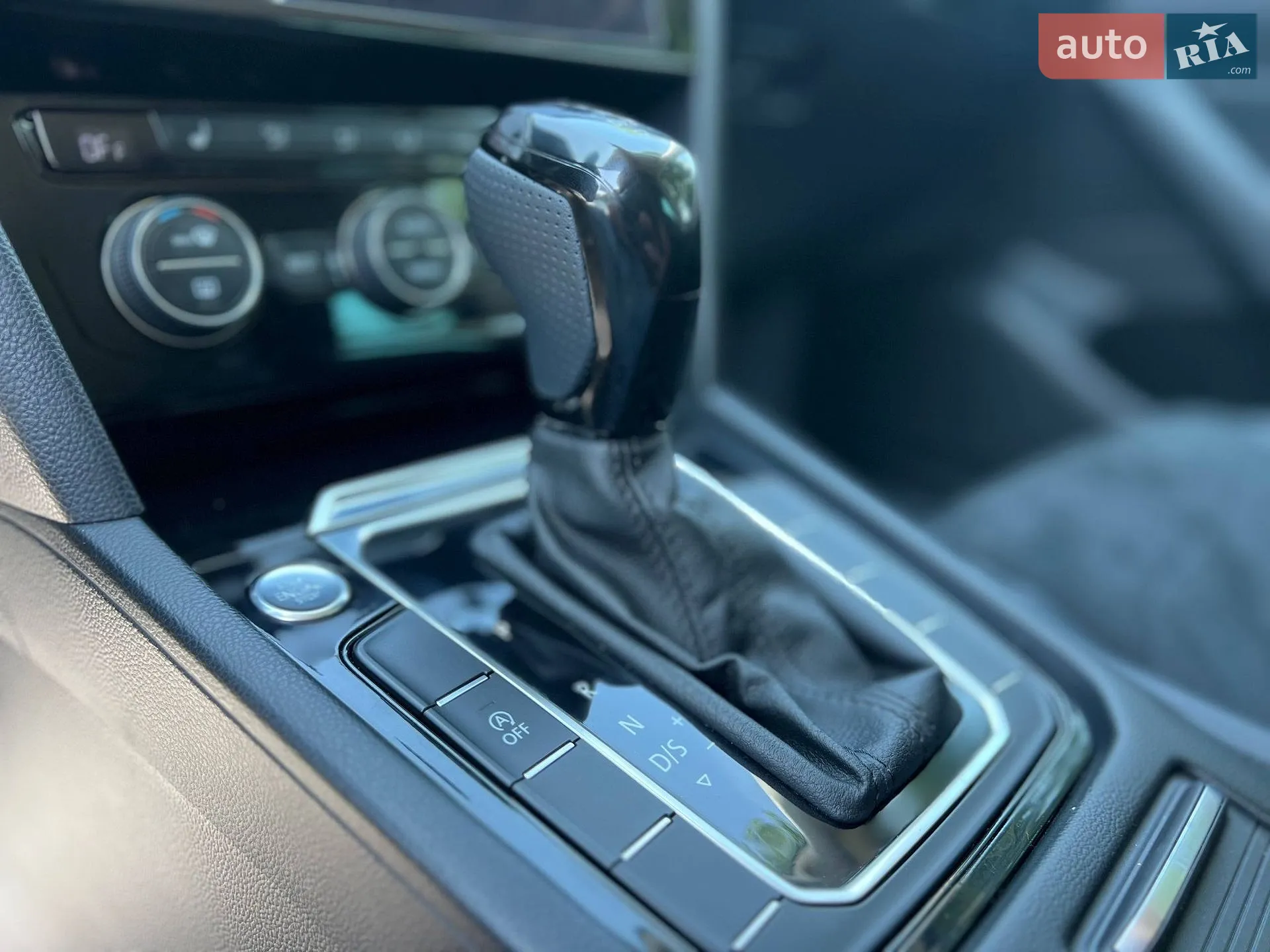 2017 Volkswagen Passat - мініатюра 14
