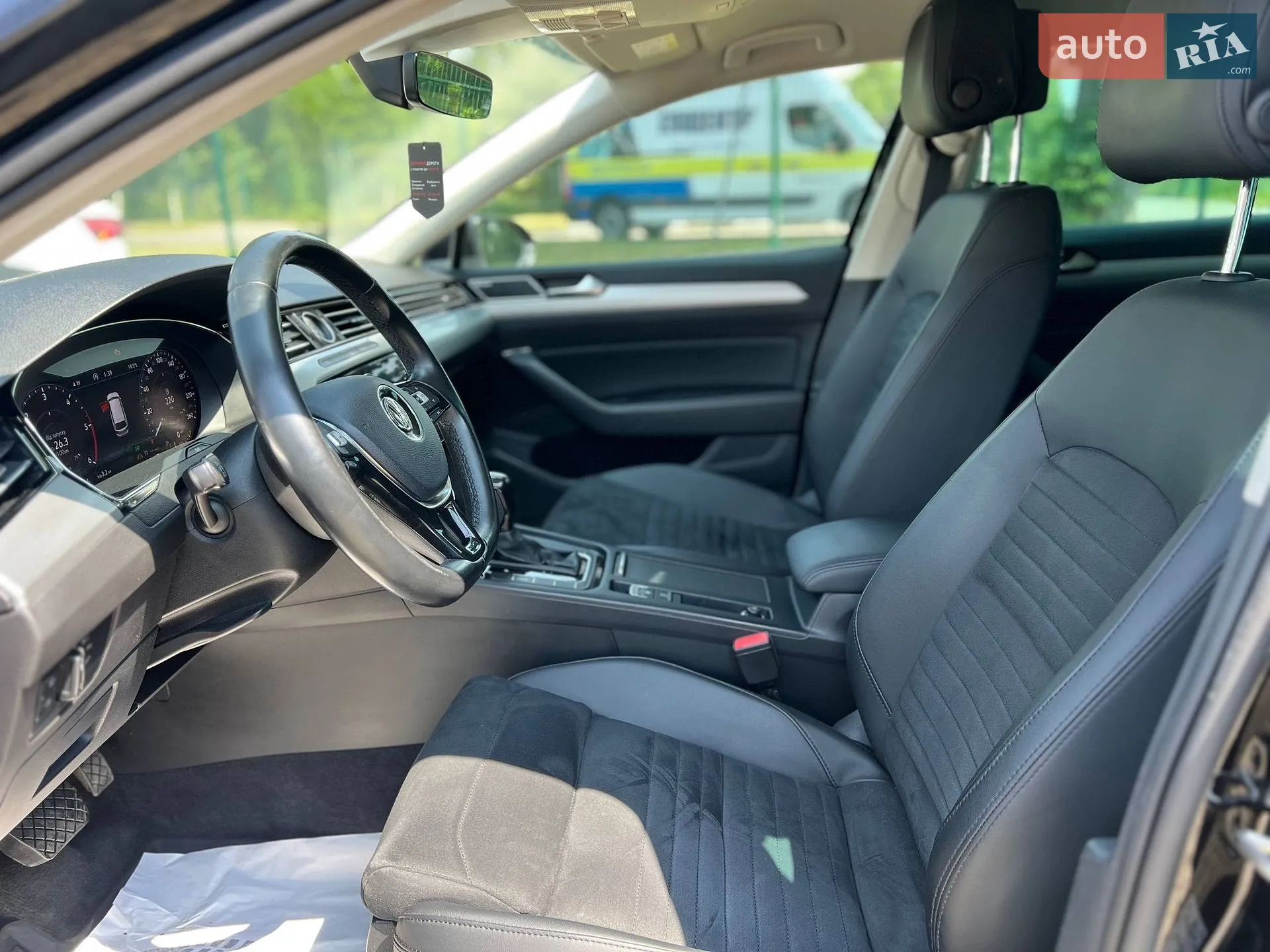 2017 Volkswagen Passat - мініатюра 12