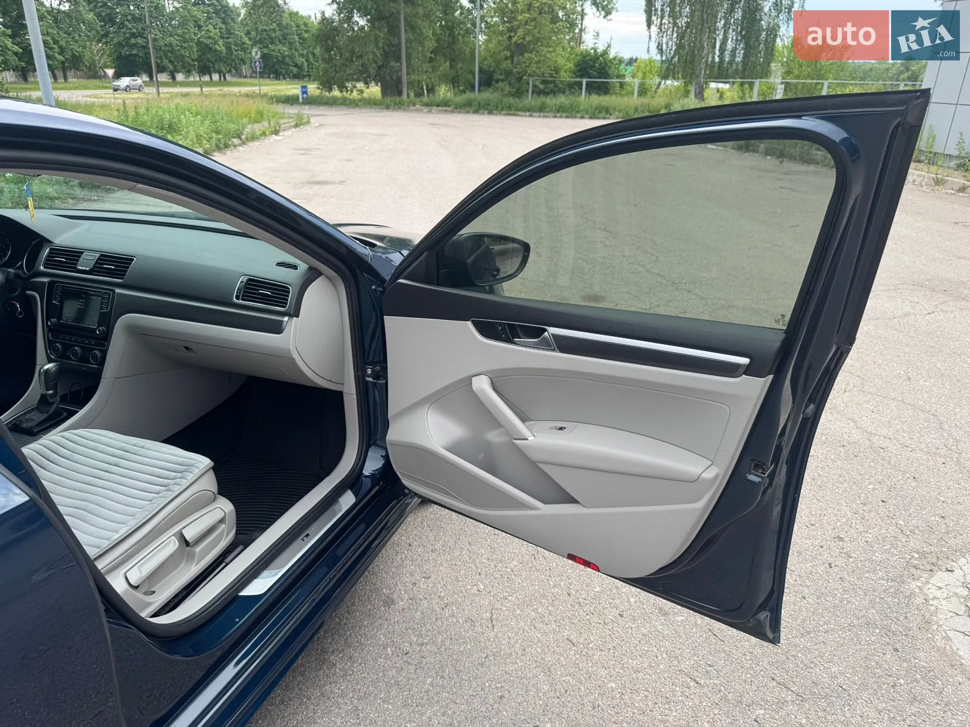 2017 Volkswagen Passat - мініатюра 30
