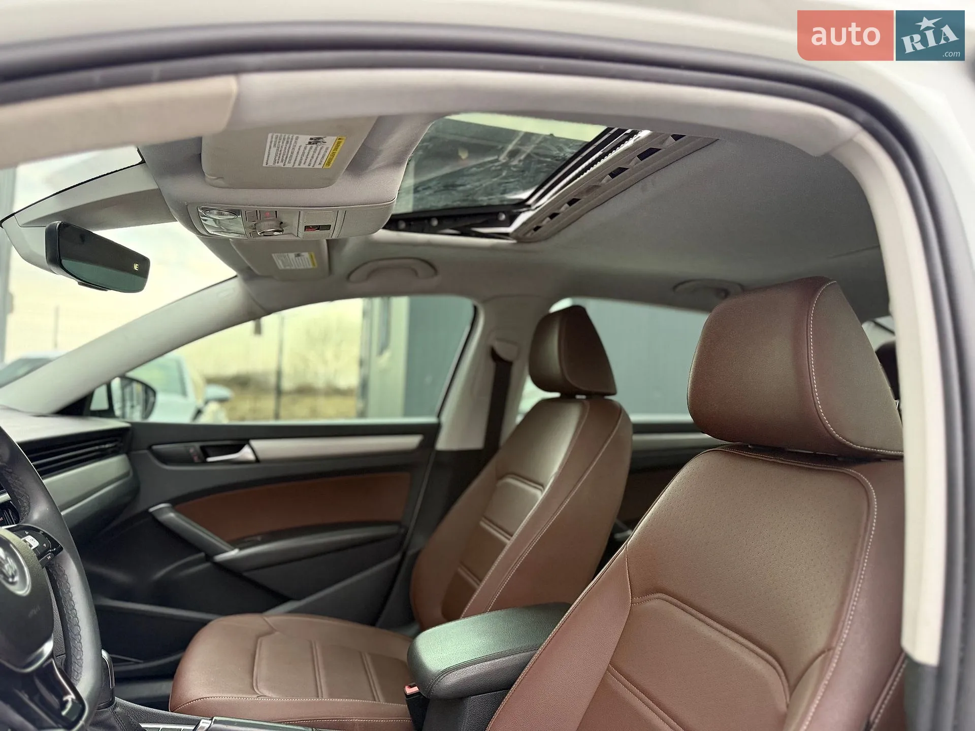 2021 Volkswagen Passat - мініатюра 25