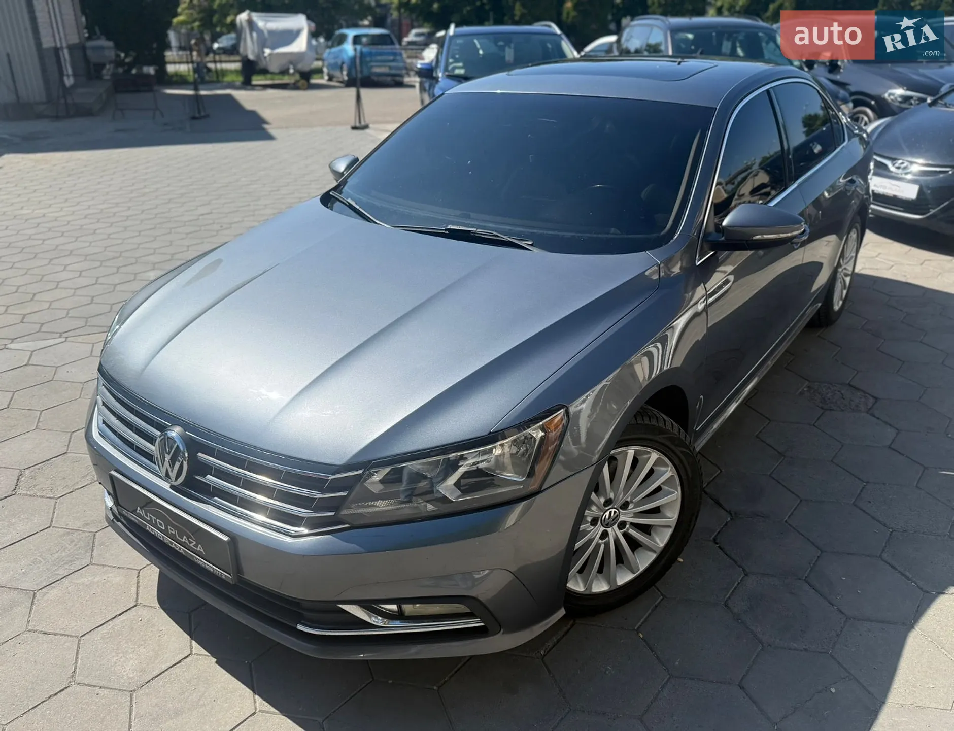 2017 Volkswagen Passat - мініатюра 12