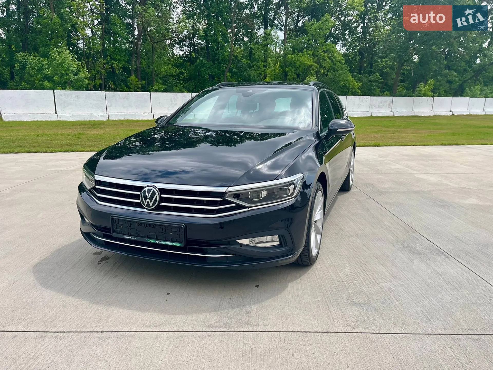 2022 Volkswagen Passat - мініатюра 4