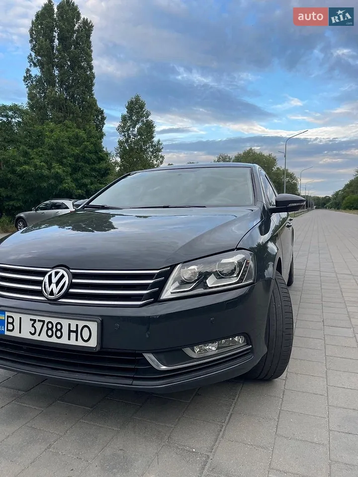 2012 Volkswagen Passat - мініатюра 20