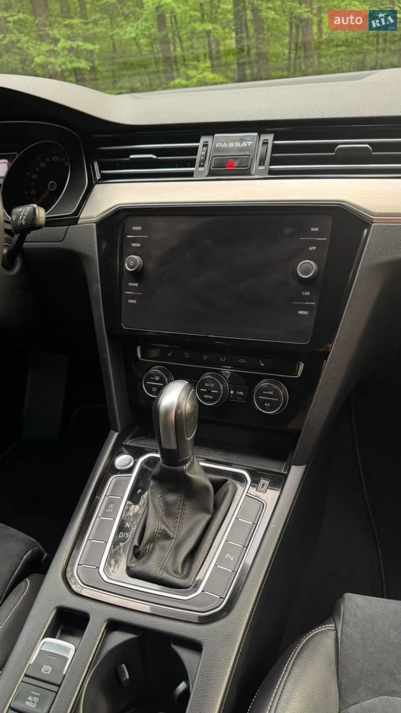 2019 Volkswagen Passat - мініатюра 40