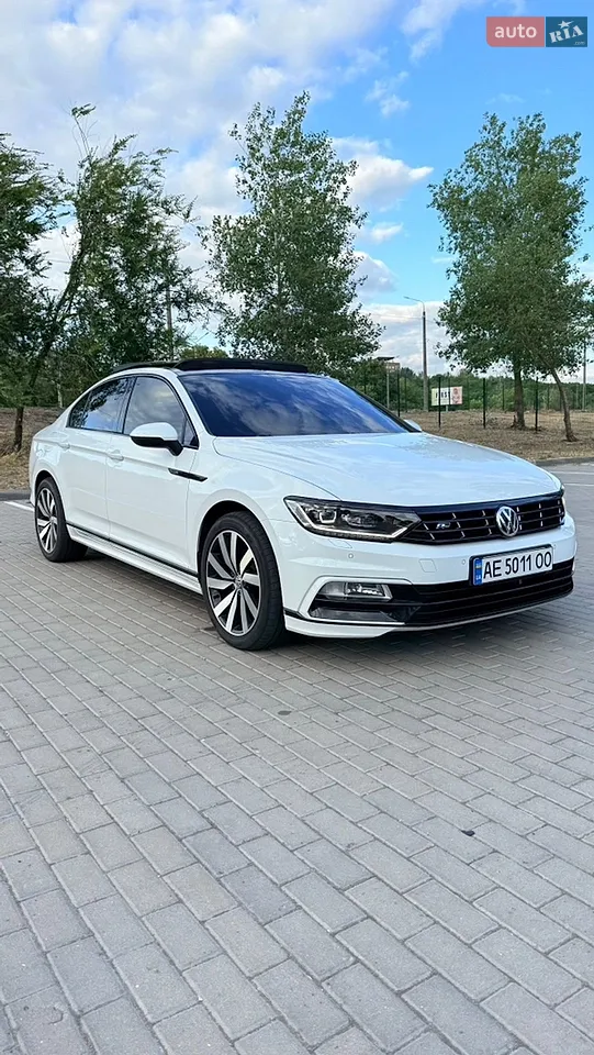 2016 Volkswagen Passat - мініатюра 28