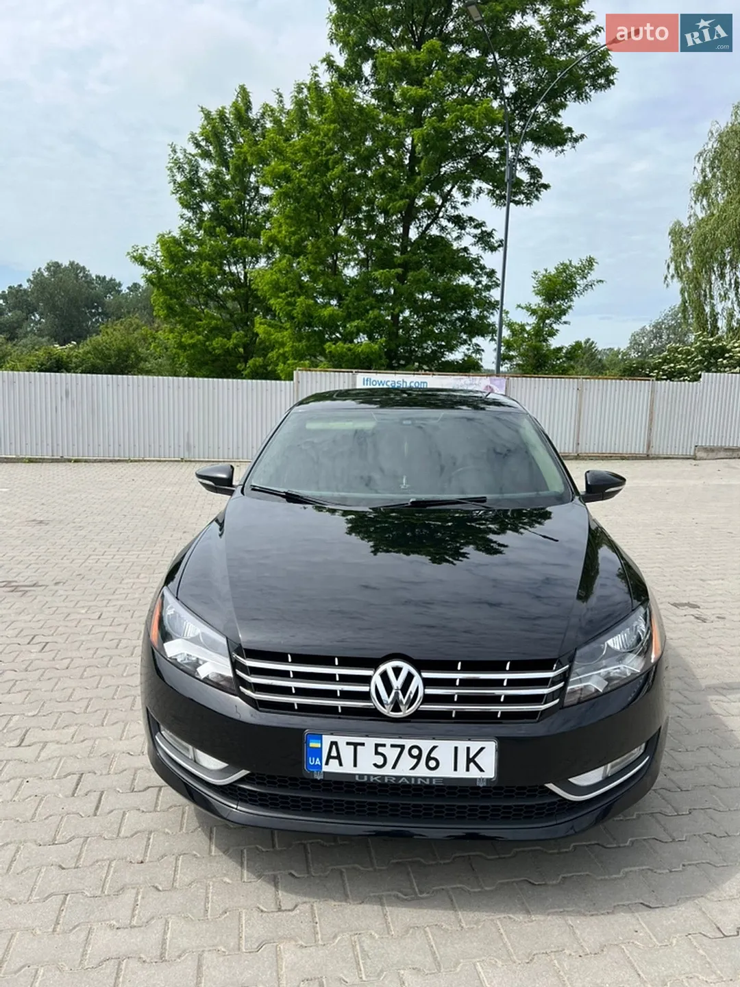 2012 Volkswagen Passat - мініатюра 2