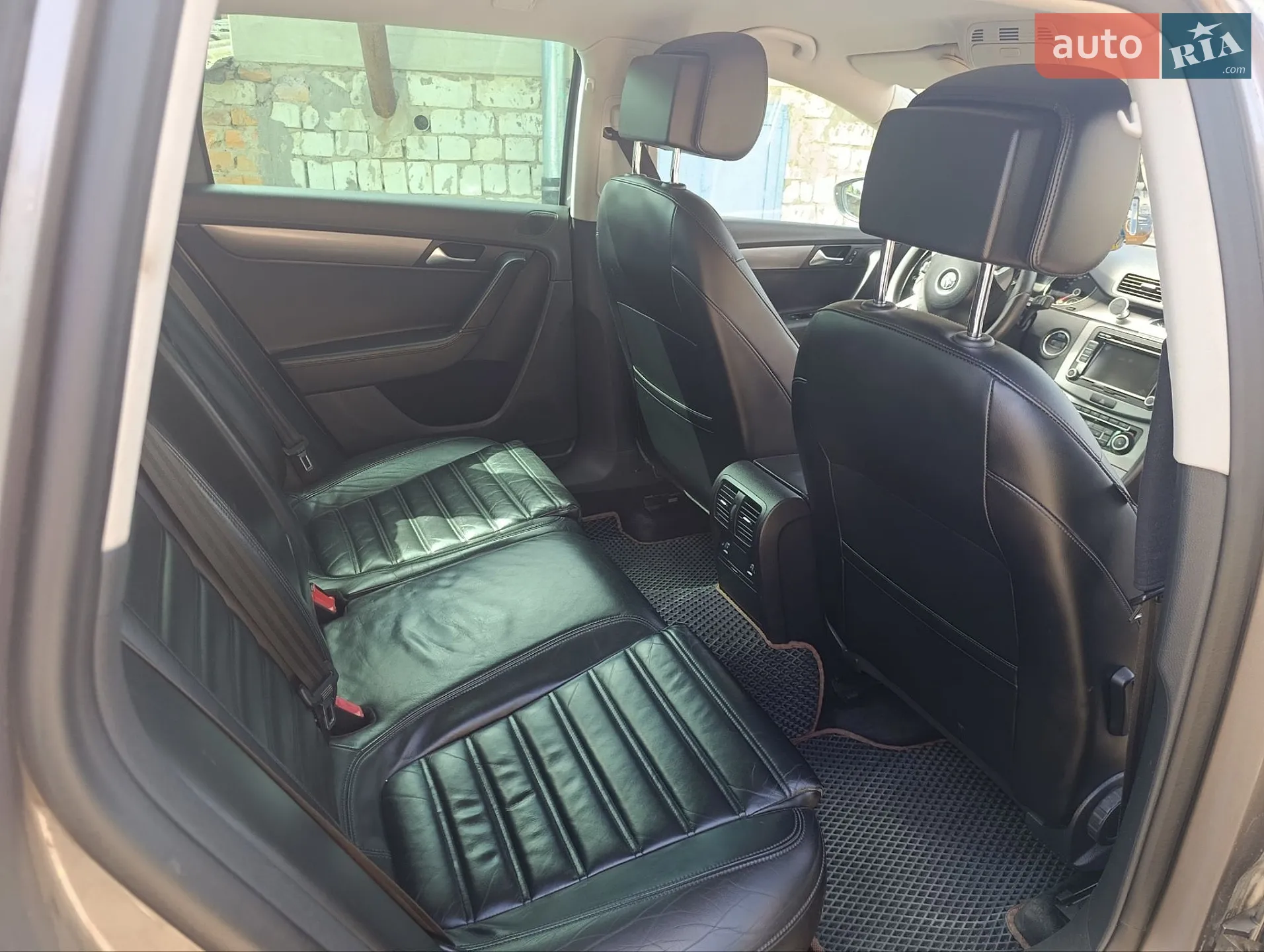 2011 Volkswagen Passat - мініатюра 18