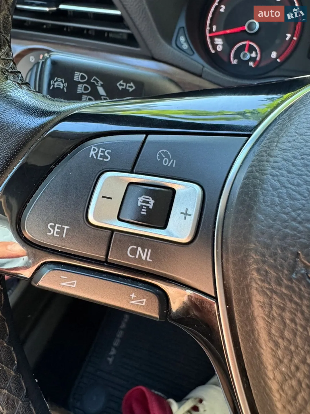 2020 Volkswagen Passat - мініатюра 9