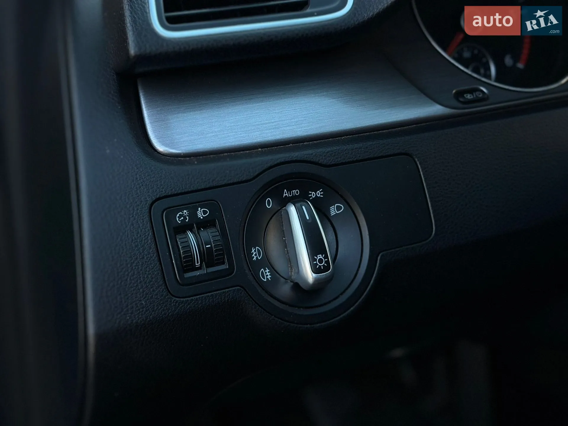 2014 Volkswagen Passat - мініатюра 15