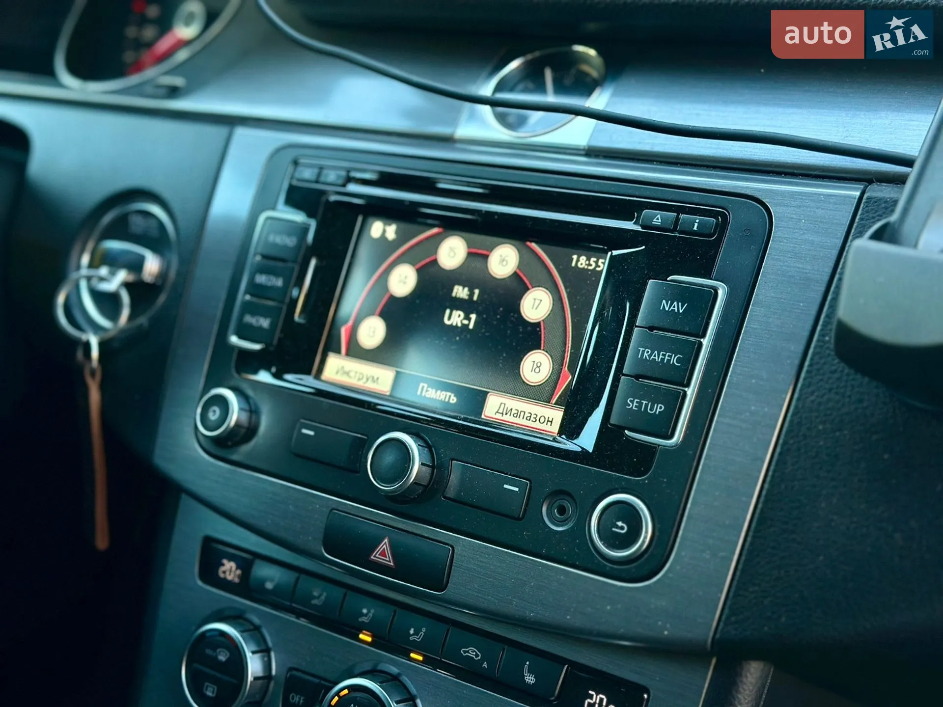 2014 Volkswagen Passat - мініатюра 18