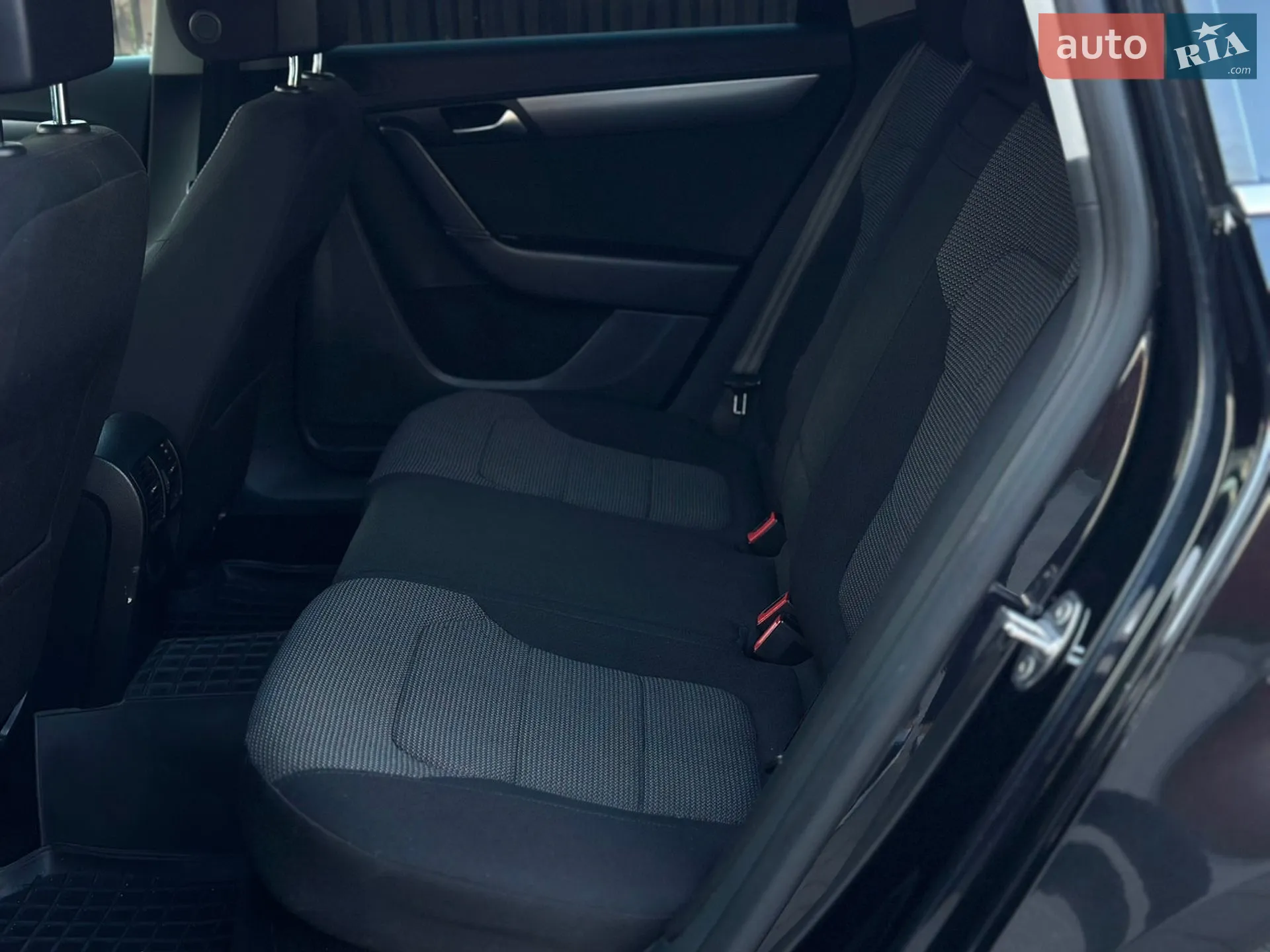 2014 Volkswagen Passat - мініатюра 22