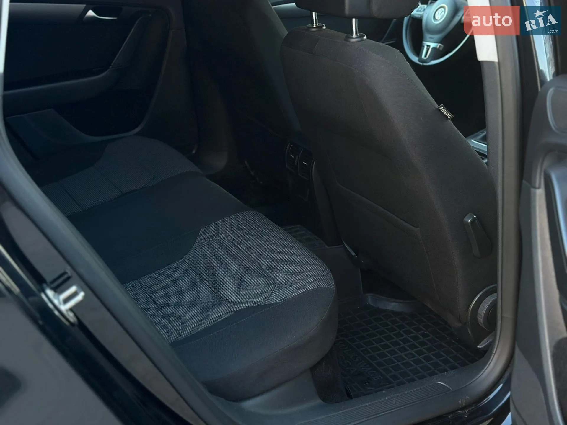 2014 Volkswagen Passat - мініатюра 24