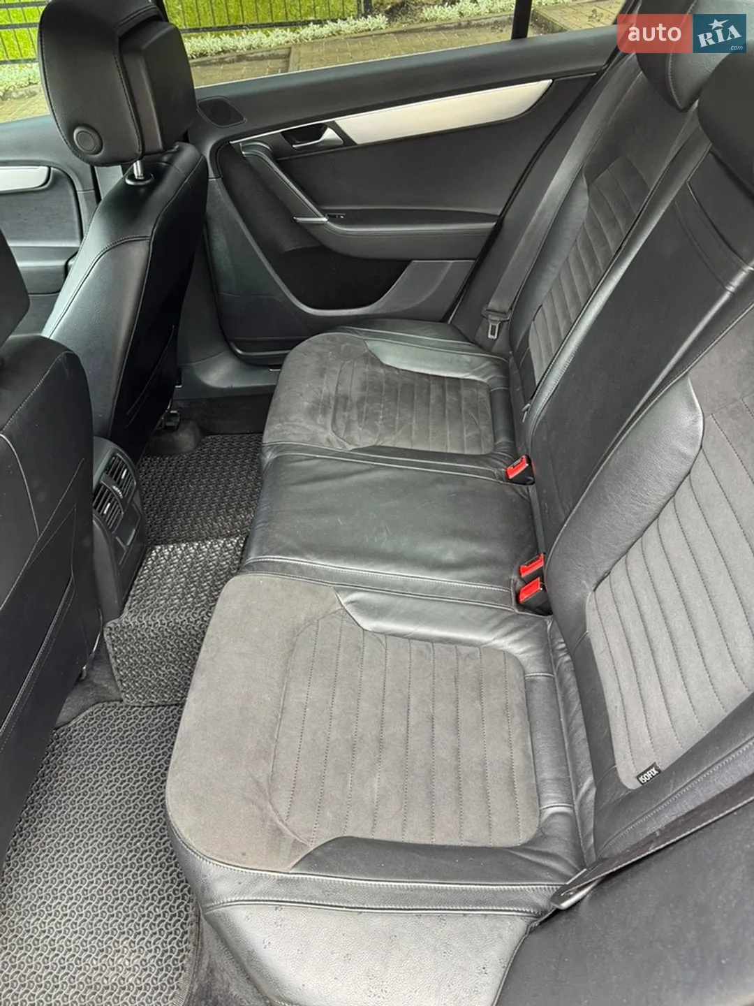 2012 Volkswagen Passat - мініатюра 9