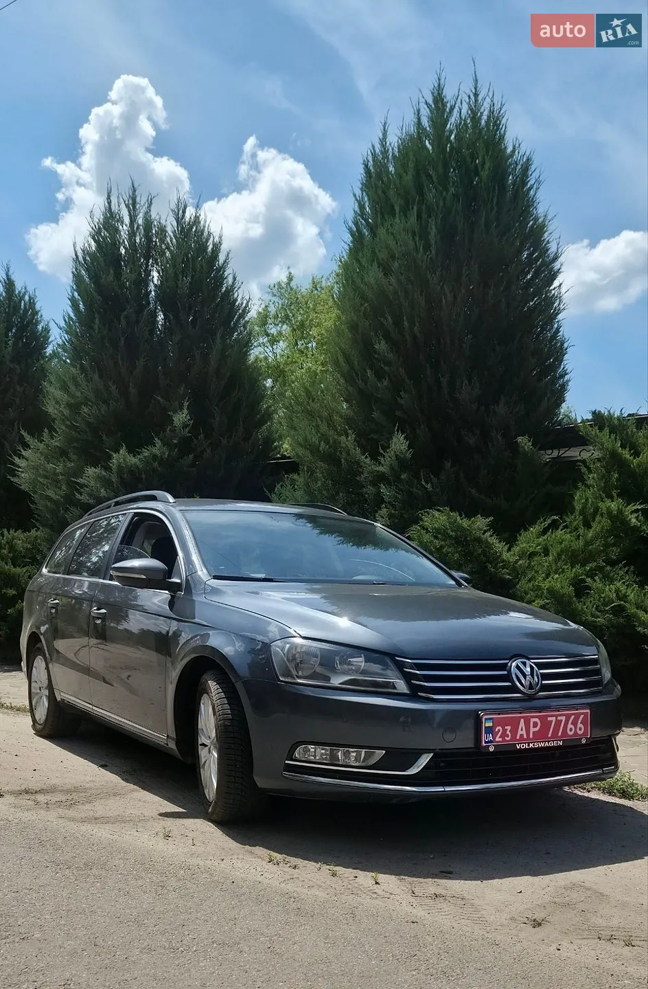 2011 Volkswagen Passat - мініатюра 2