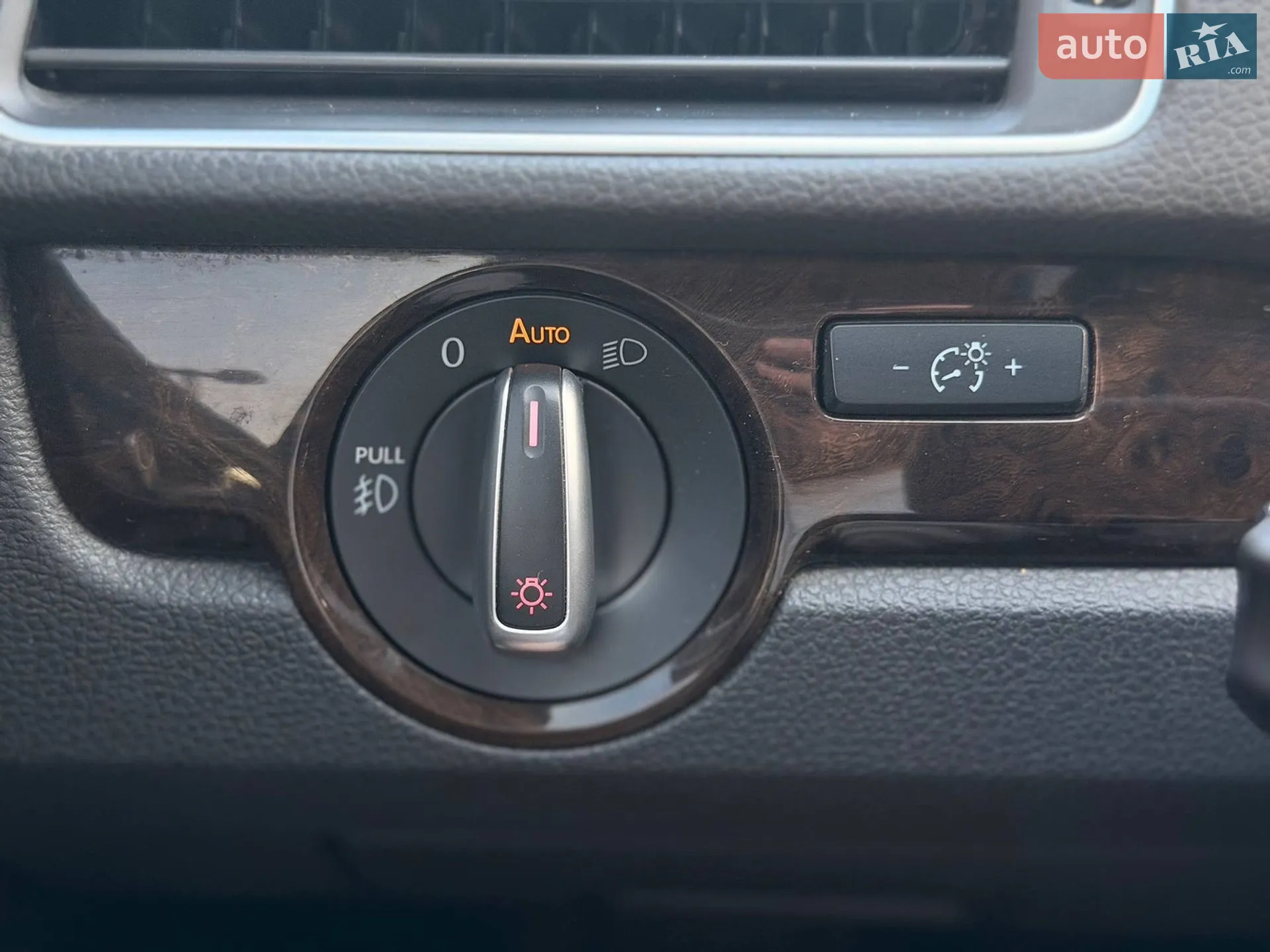 2014 Volkswagen Passat - мініатюра 34