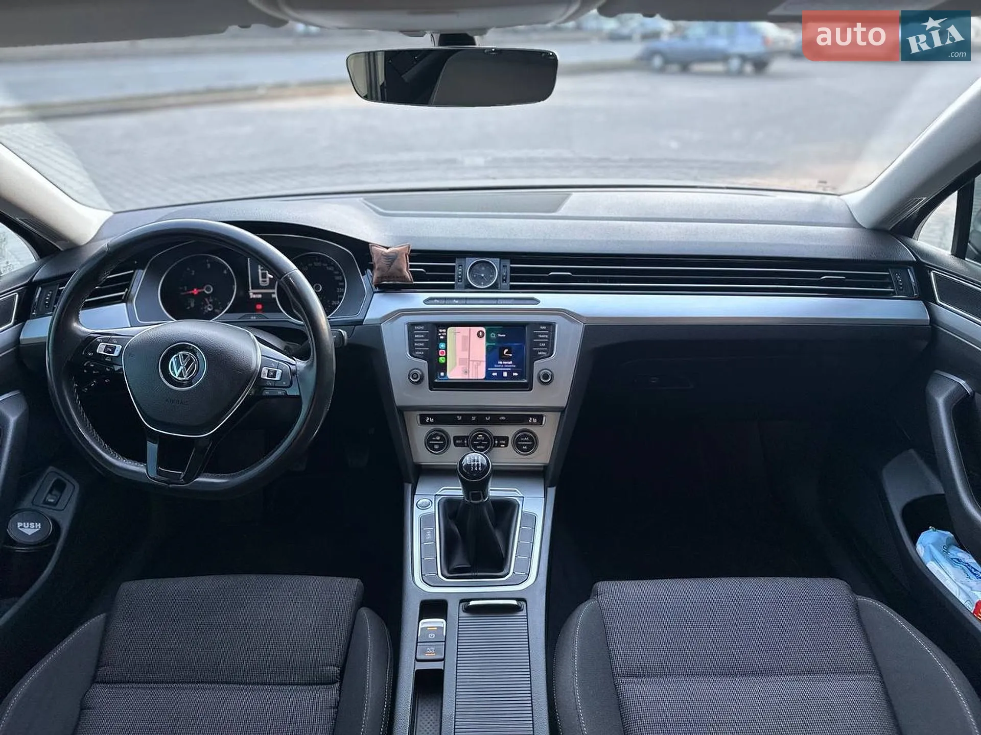 2016 Volkswagen Passat - мініатюра 11