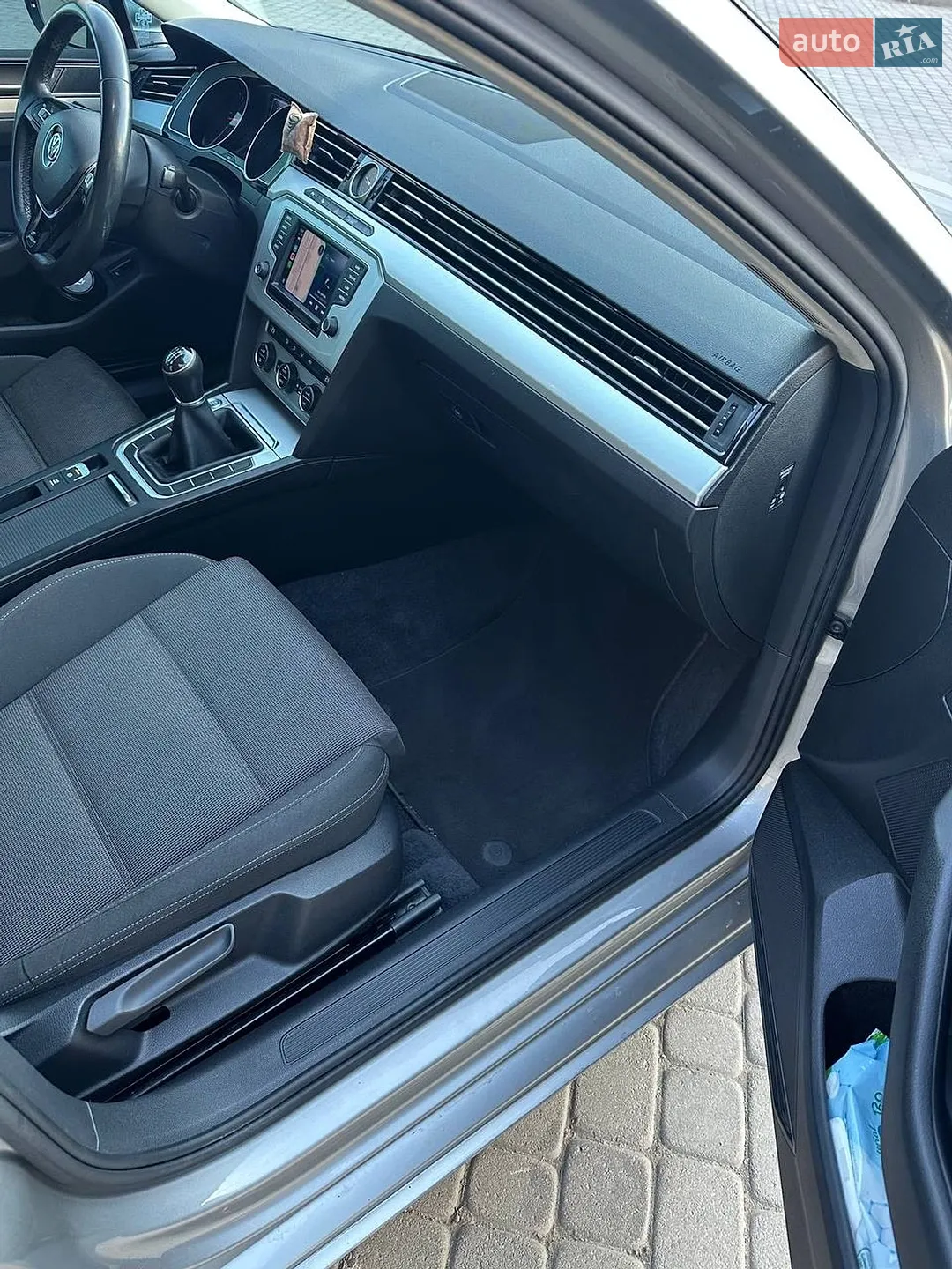 2016 Volkswagen Passat - мініатюра 12