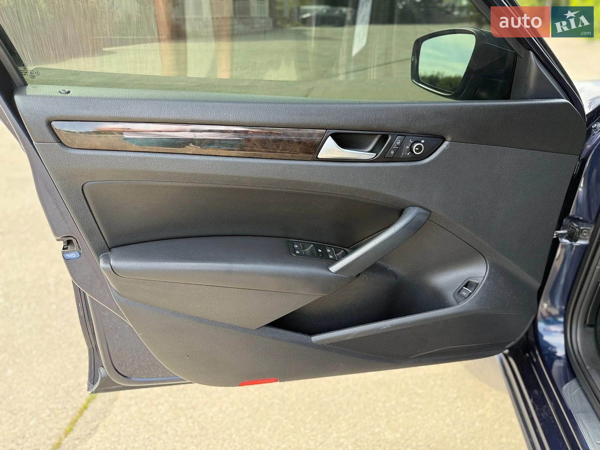 2014 Volkswagen Passat - мініатюра 245