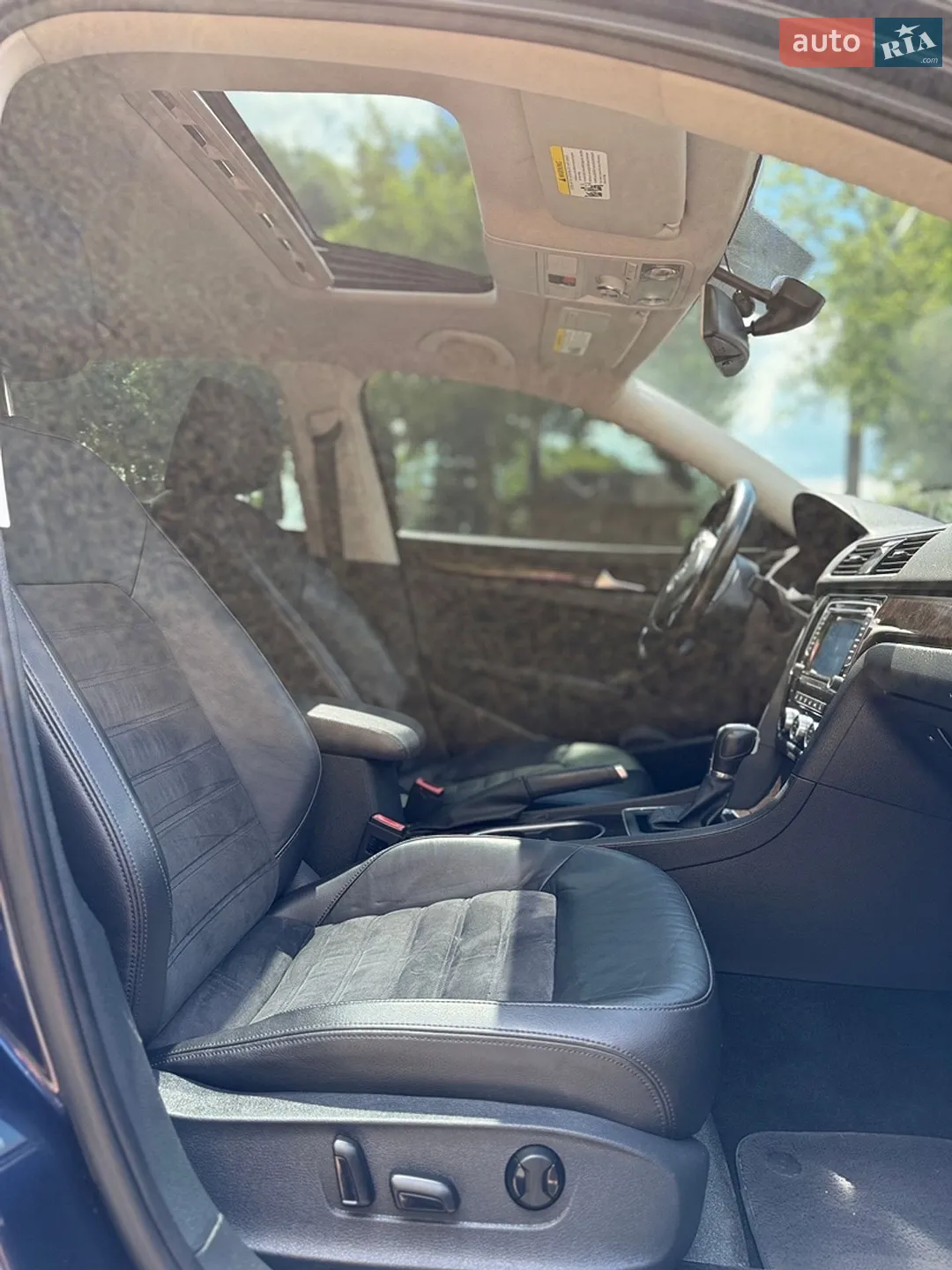 2014 Volkswagen Passat - мініатюра 275