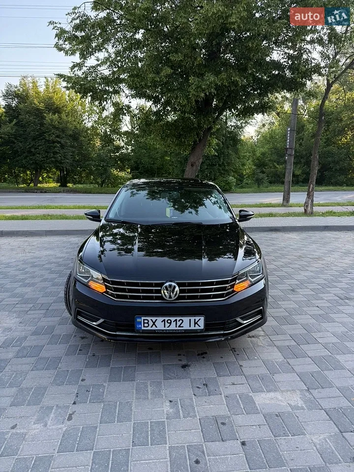 2017 Volkswagen Passat - мініатюра 25