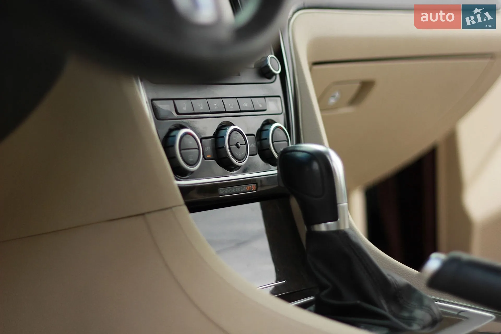 2013 Volkswagen Passat - мініатюра 22