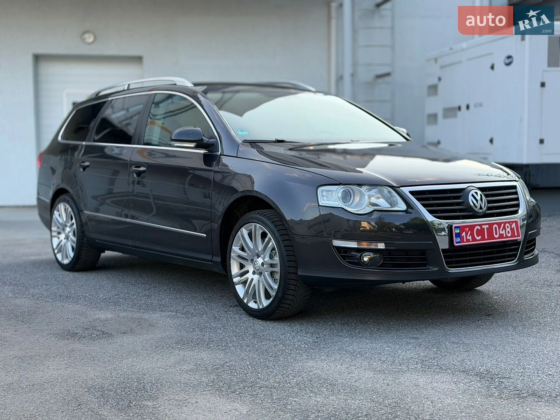2010 Volkswagen Passat - мініатюра 11