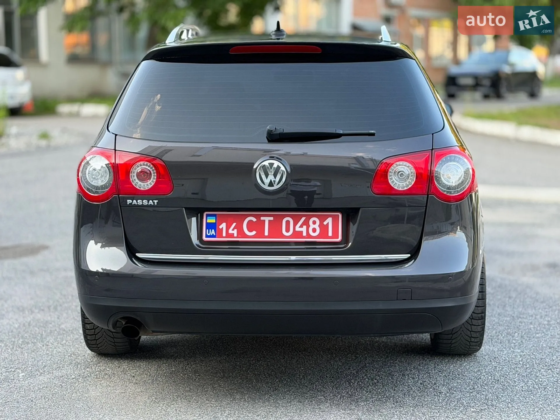 2010 Volkswagen Passat - мініатюра 17