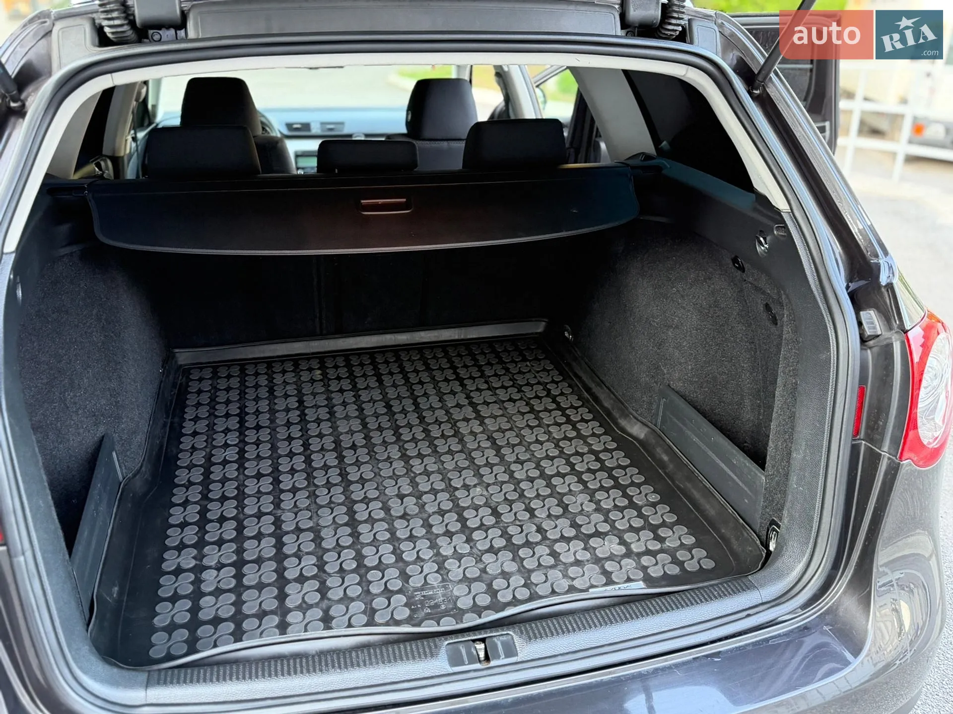 2010 Volkswagen Passat - мініатюра 40