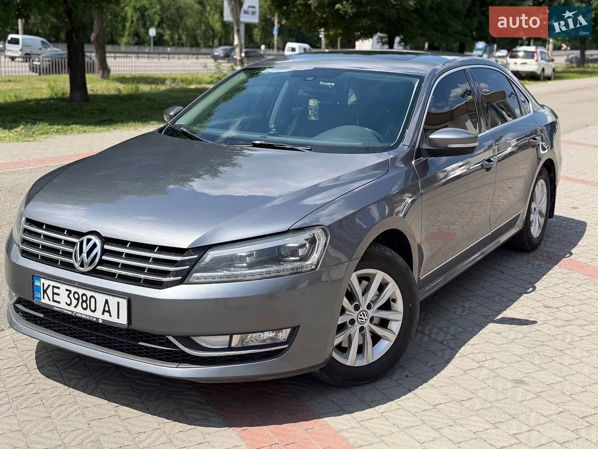 2014 Volkswagen Passat - мініатюра 3