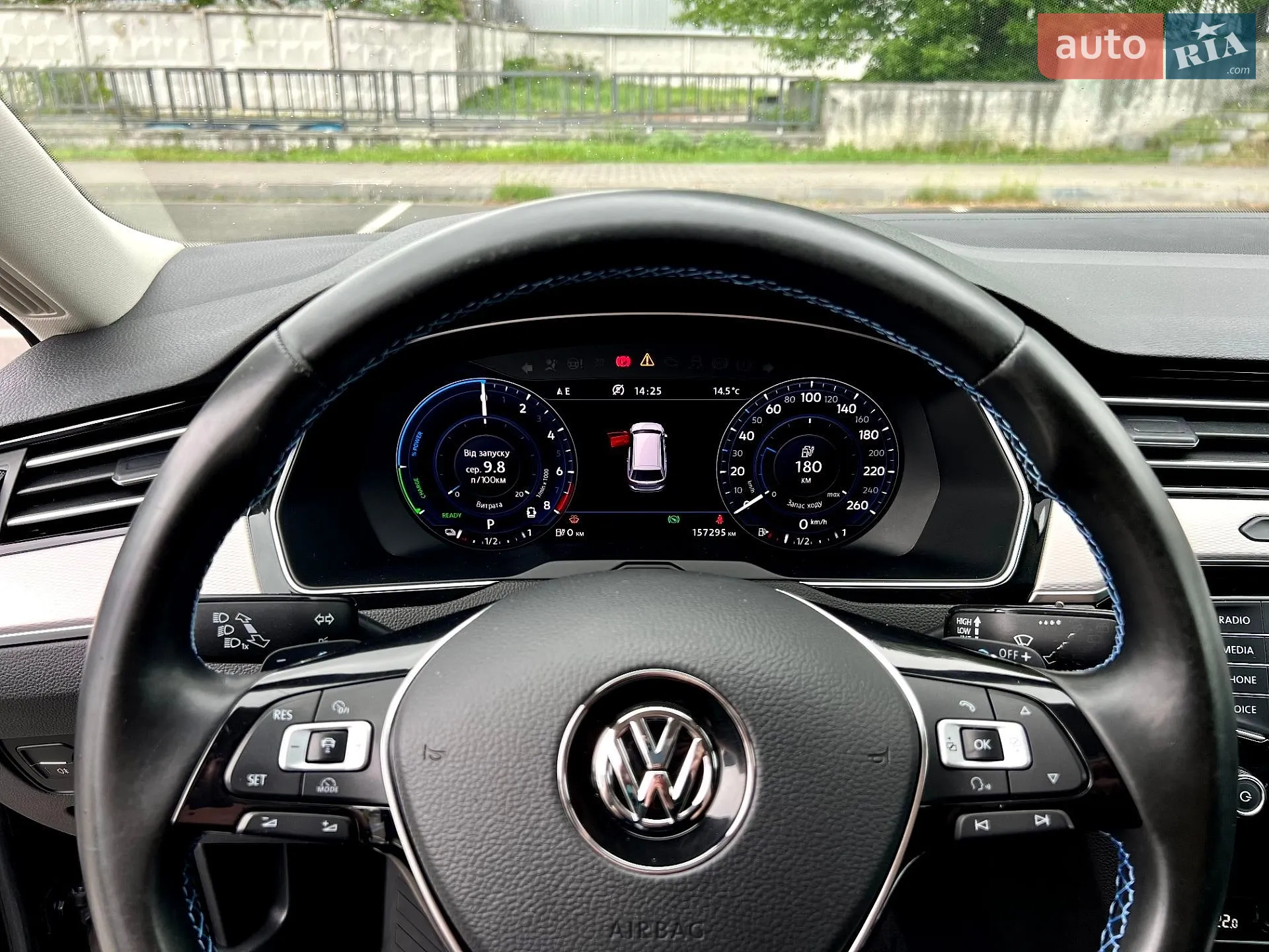2017 Volkswagen Passat - мініатюра 25