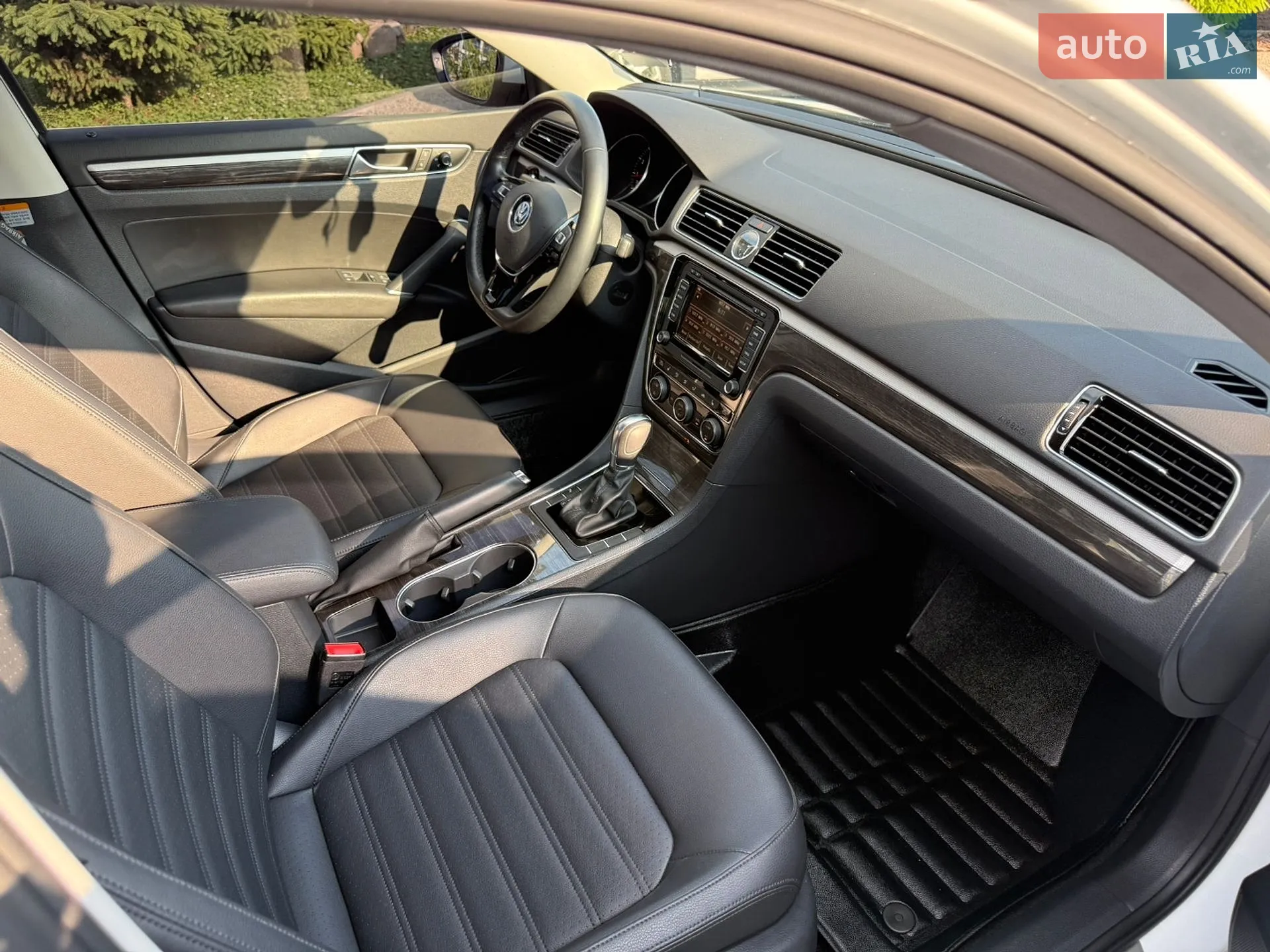 2015 Volkswagen Passat - мініатюра 19