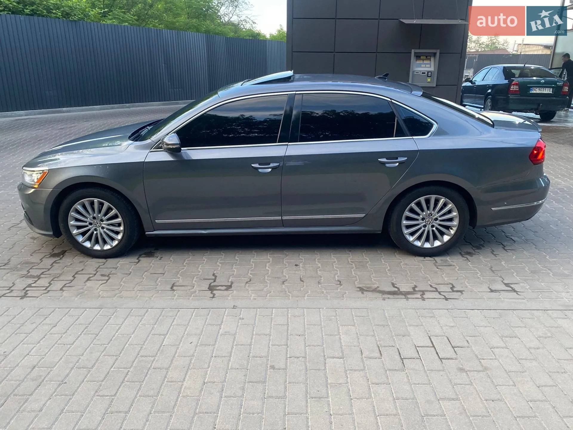 2016 Volkswagen Passat - мініатюра 8