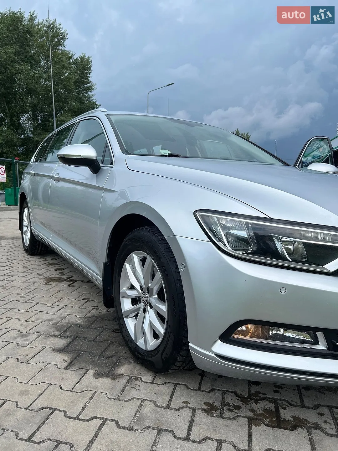 2016 Volkswagen Passat - мініатюра 2