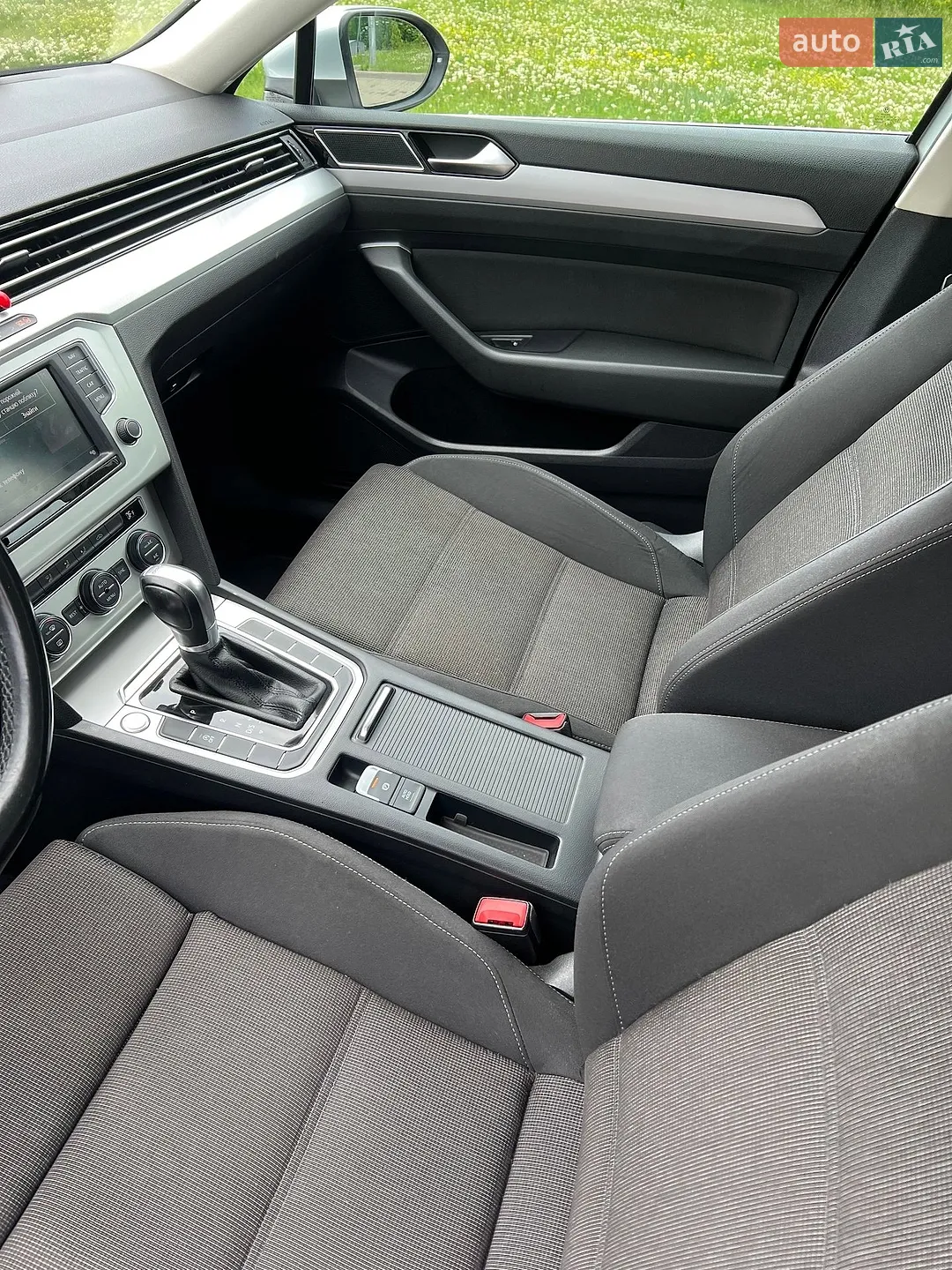 2016 Volkswagen Passat - мініатюра 9