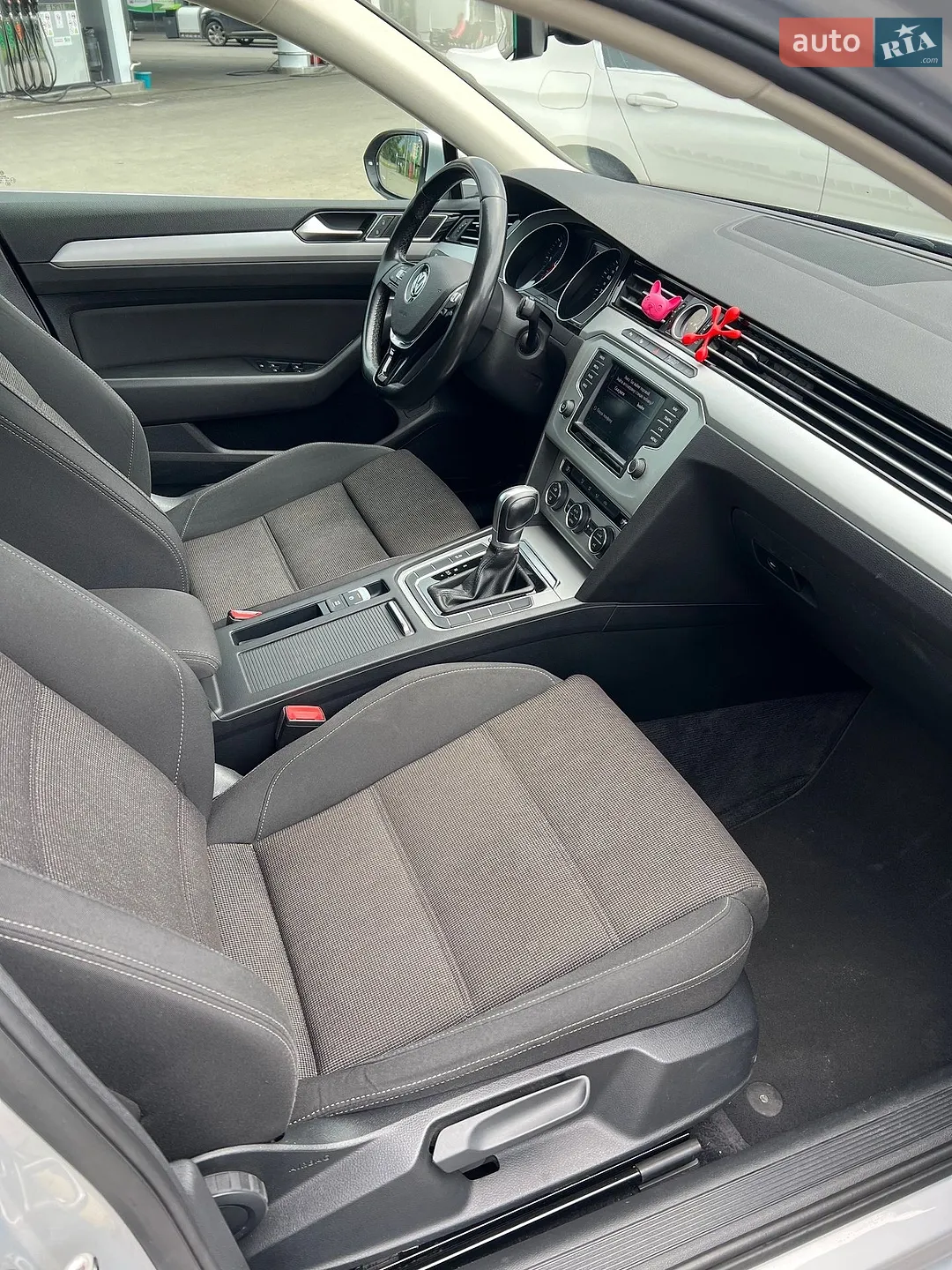 2016 Volkswagen Passat - мініатюра 15