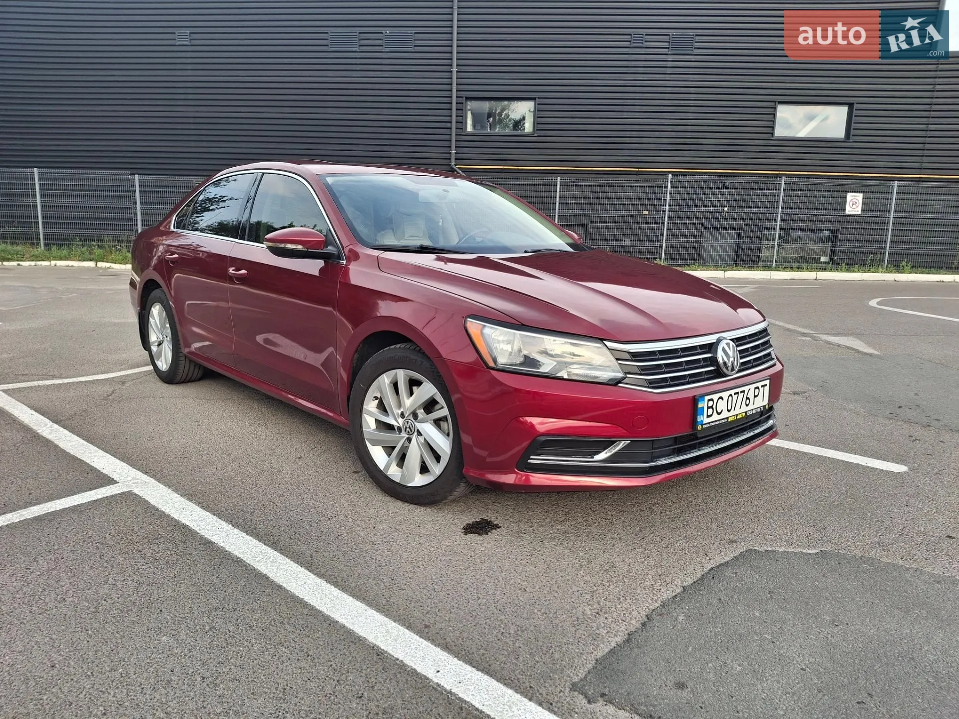 2017 Volkswagen Passat - фото 1