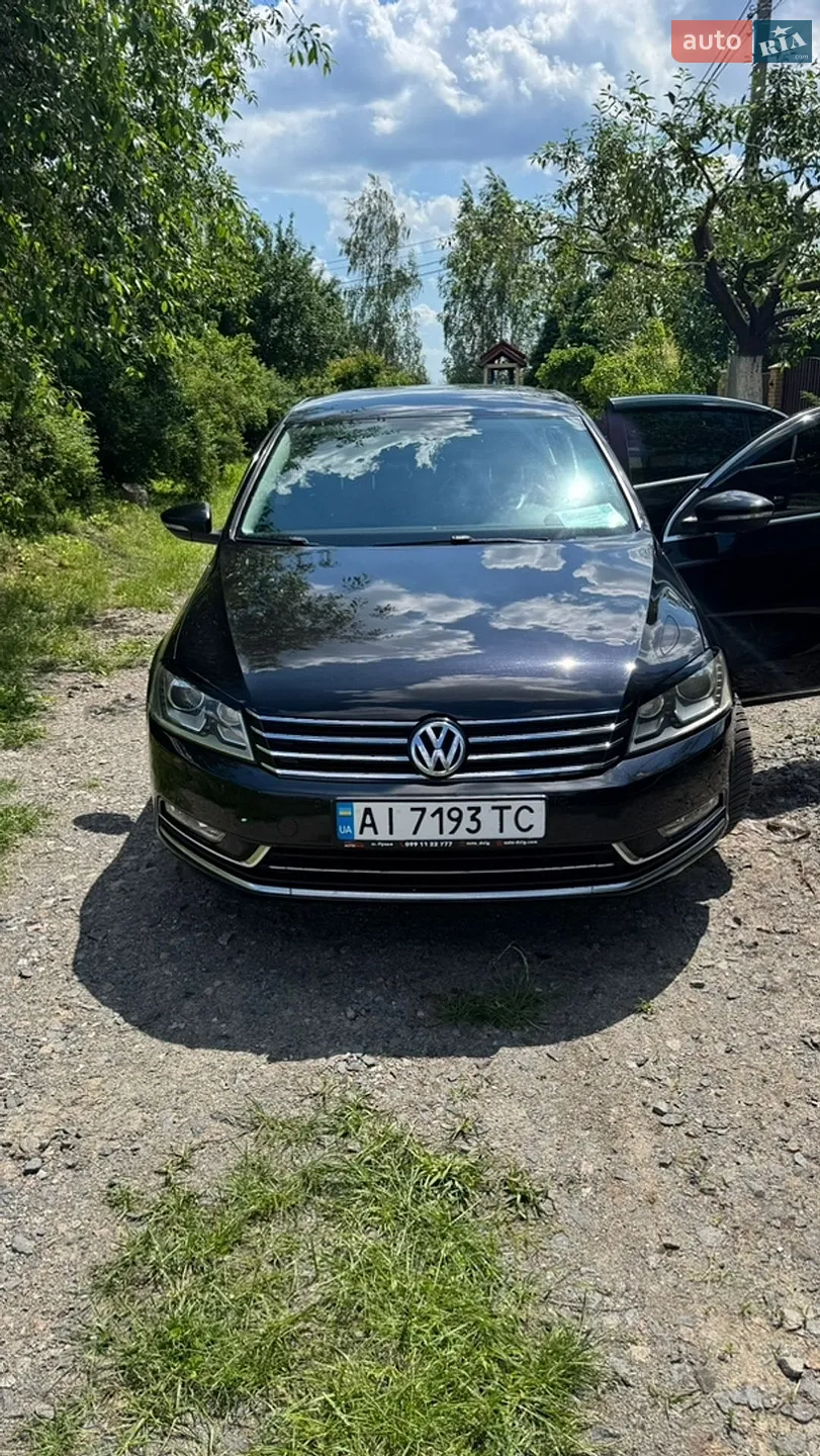 2011 Volkswagen Passat - мініатюра 2