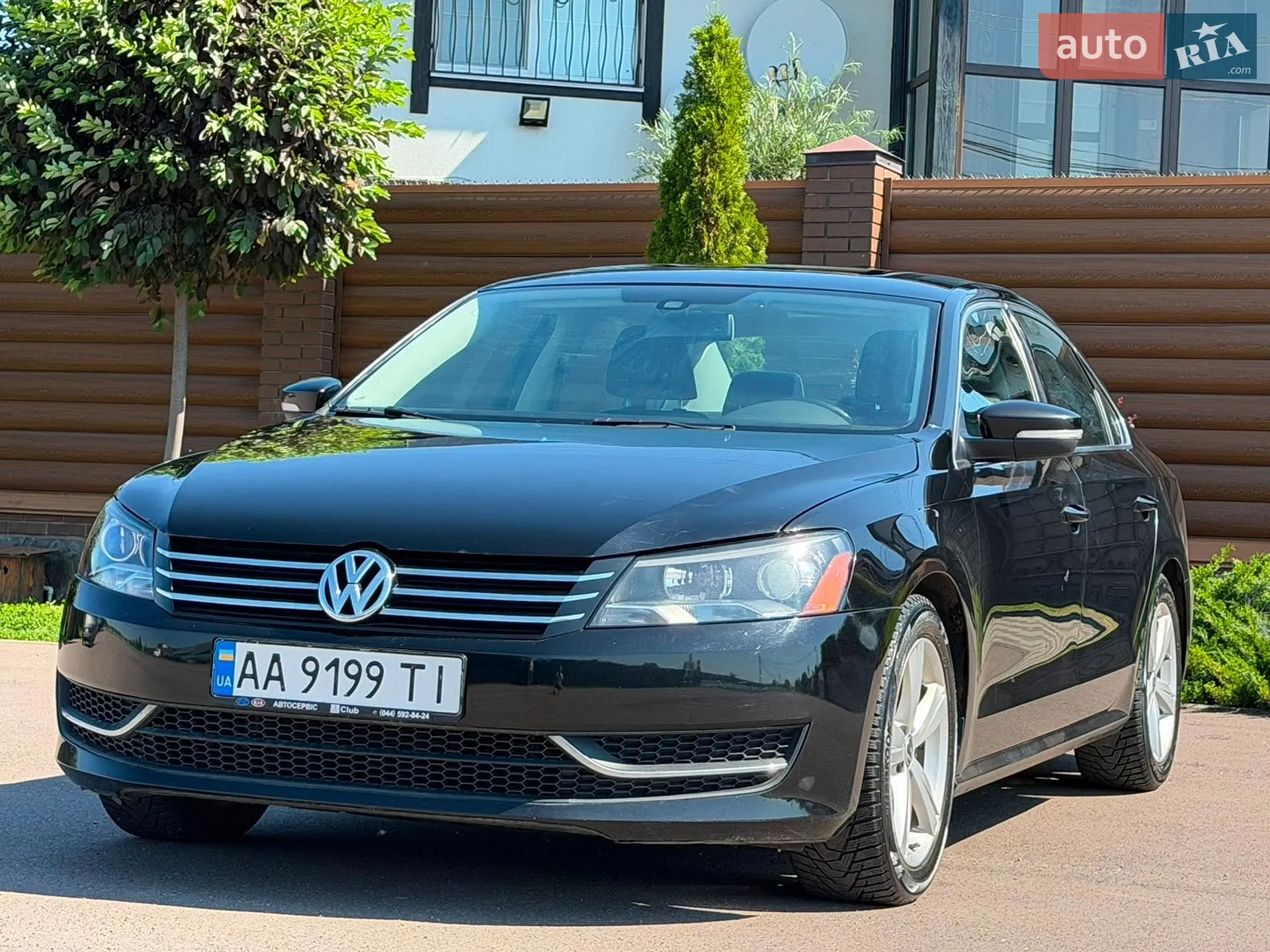 2013 Volkswagen Passat - мініатюра 2