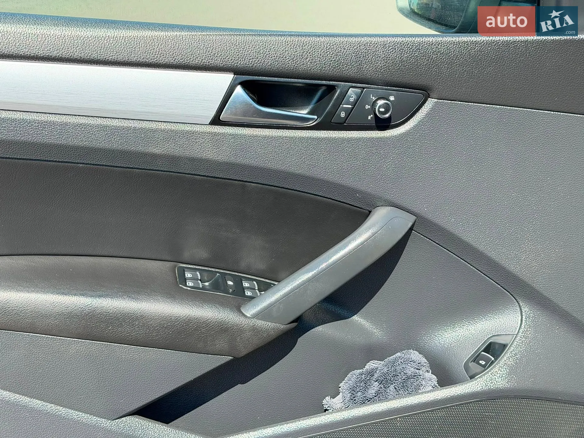 2013 Volkswagen Passat - мініатюра 34