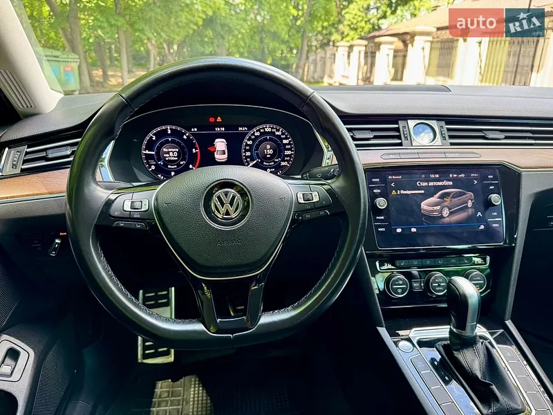 Volkswagen Passat 2018 VIN WVWZZZ3CZJE152620 фото оголошення 12 з 59