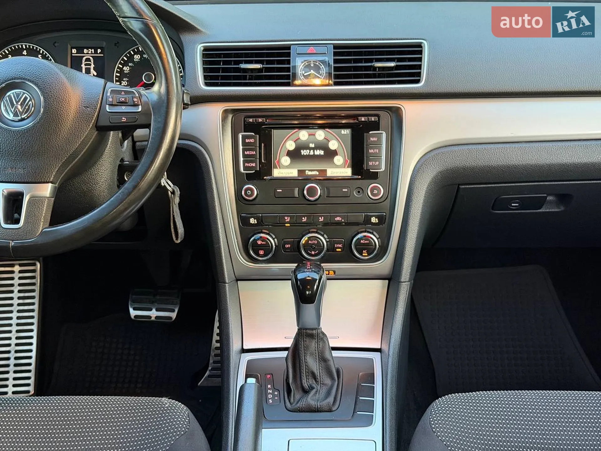 2013 Volkswagen Passat - мініатюра 5
