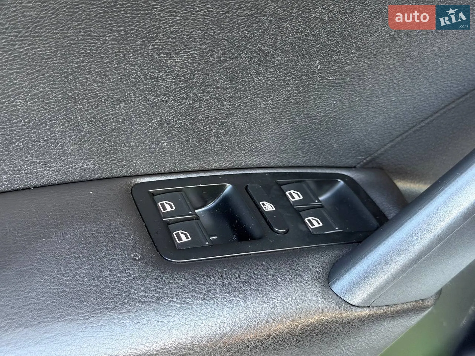 2013 Volkswagen Passat - мініатюра 36