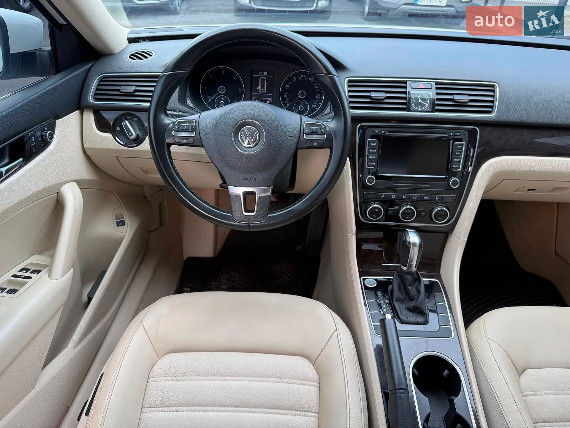 2014 Volkswagen Passat - мініатюра 8